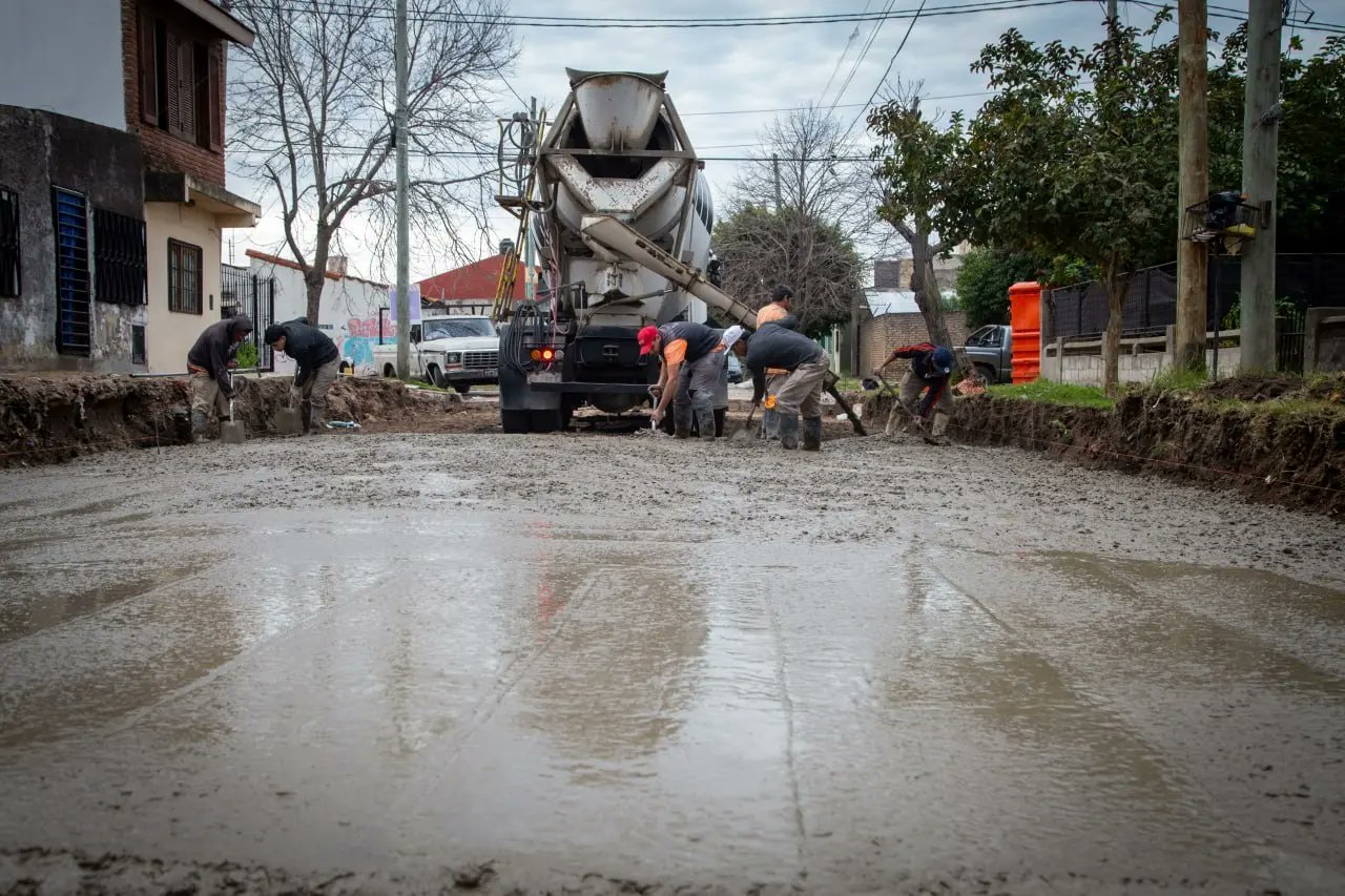 Repavimentaci N De Cuadras Intensas Obras En Bernal Oeste