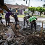 Mayra recorrió obras de bacheo
